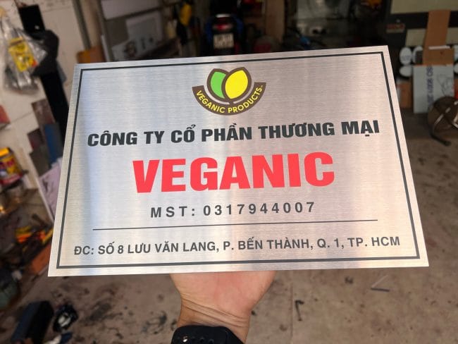 Bảng công ty in UV
