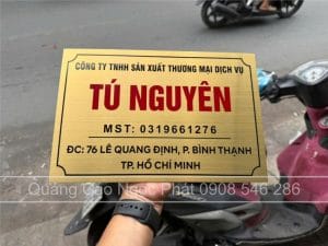 Bảng công ty inox vàng